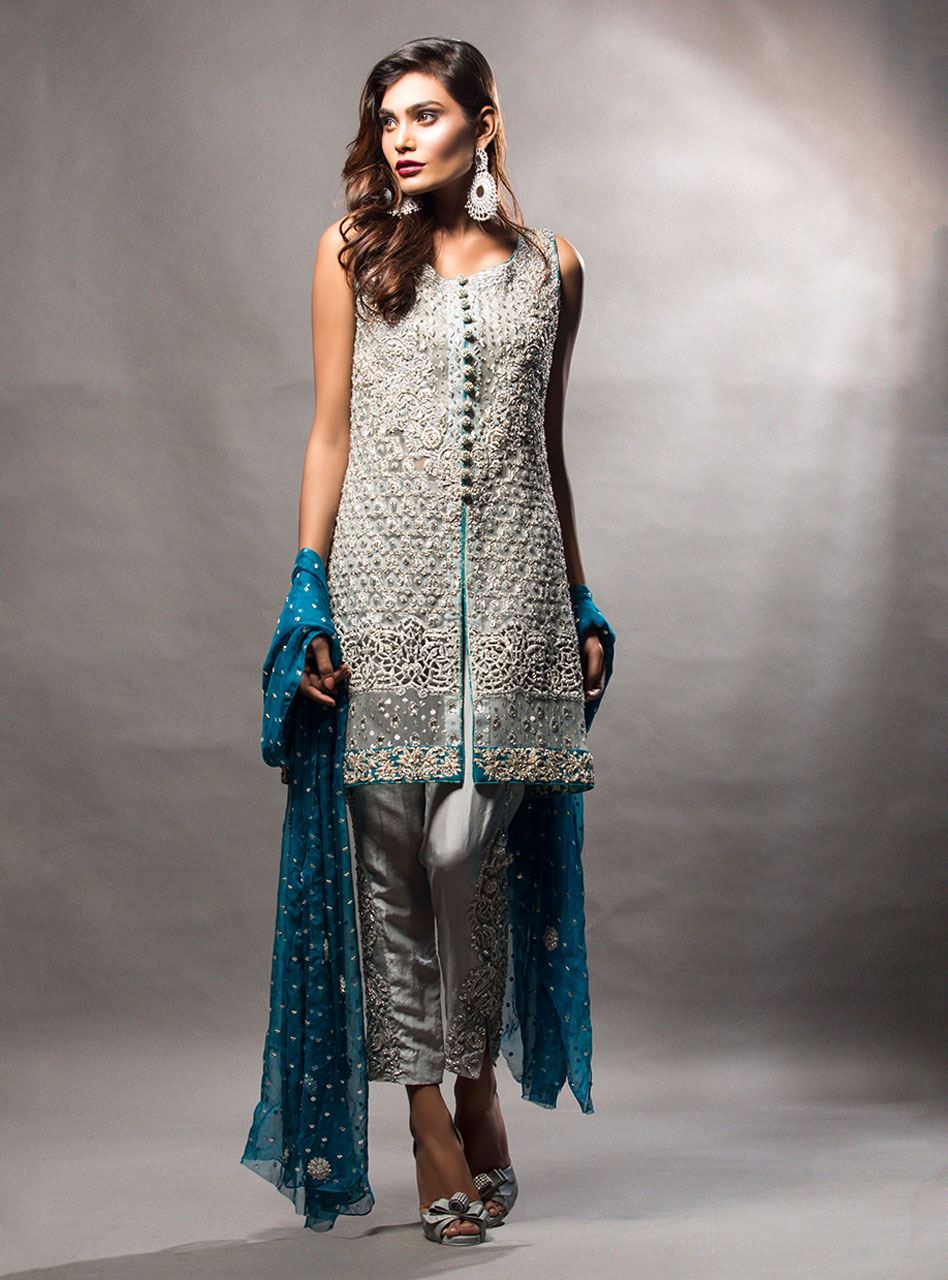 Short Grey Shirt With Teal Dupatta