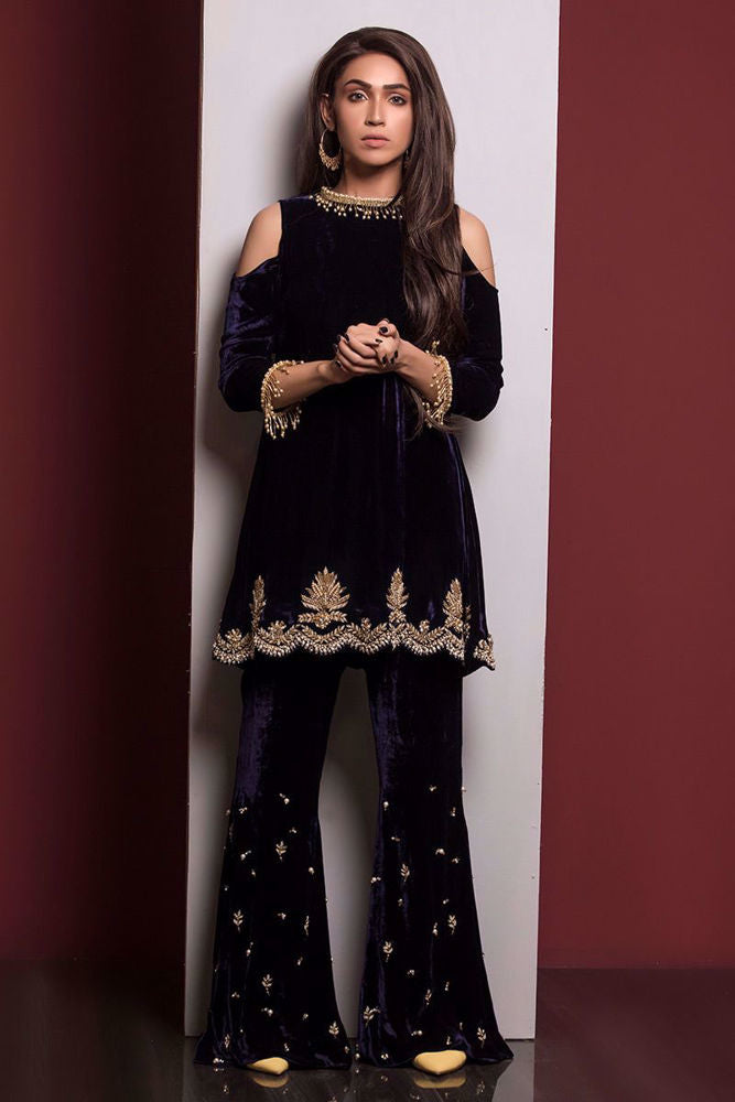 Navy blue velvet top