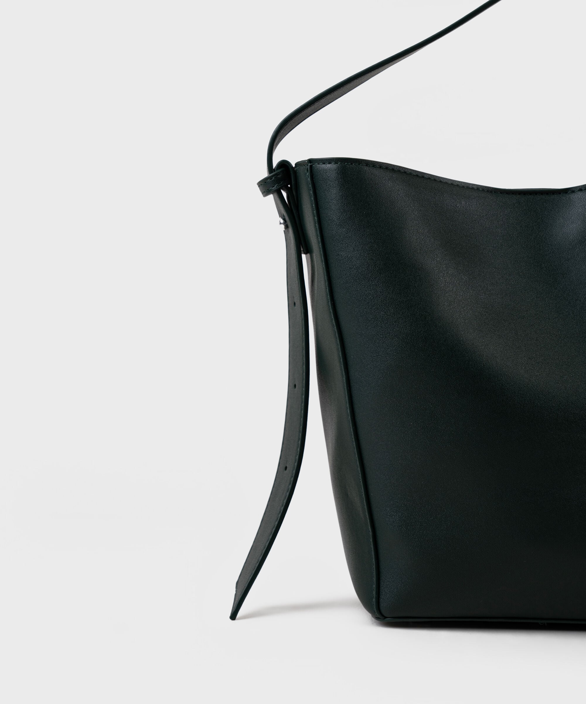 Green Shoulder Bag