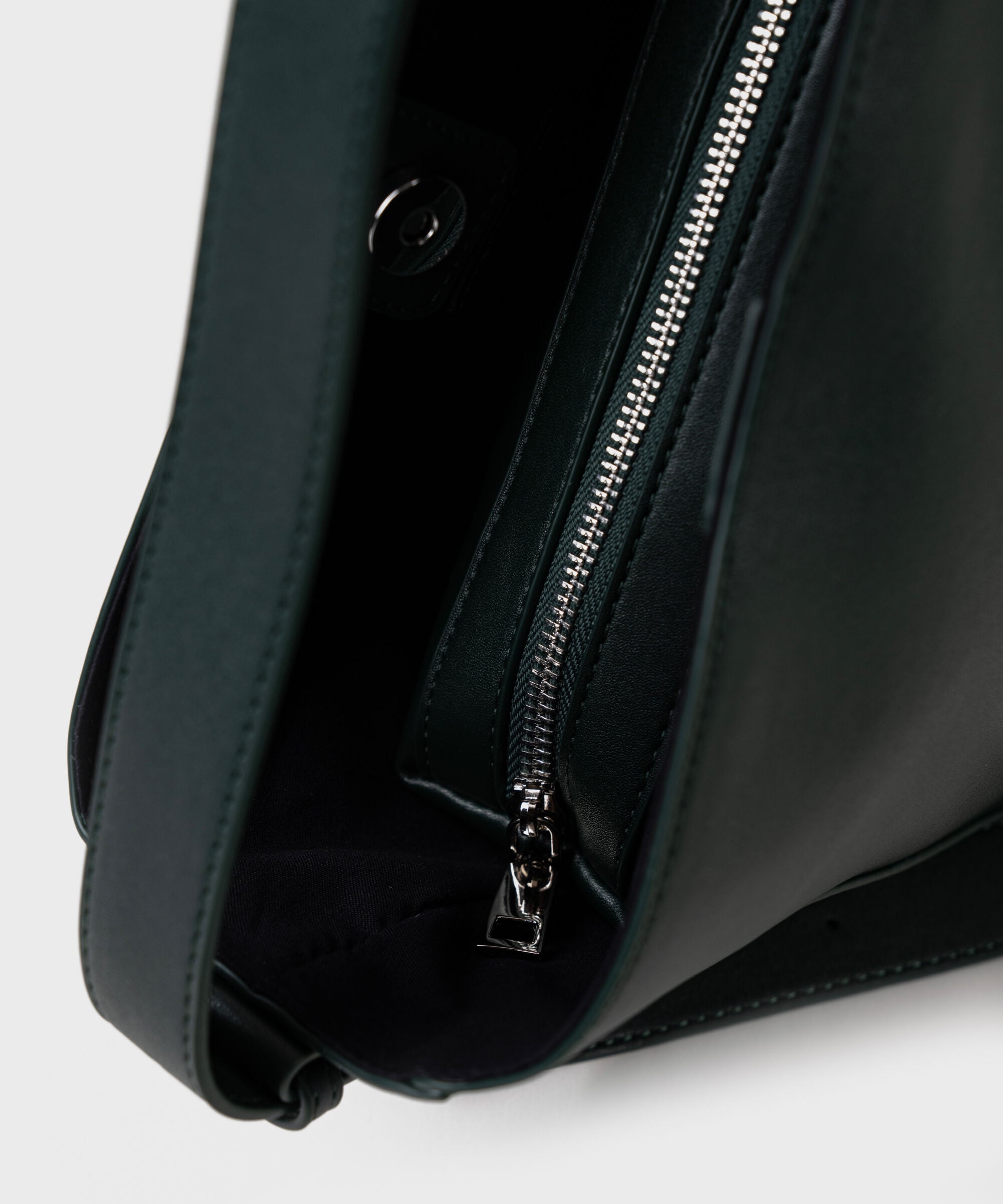 Green Shoulder Bag
