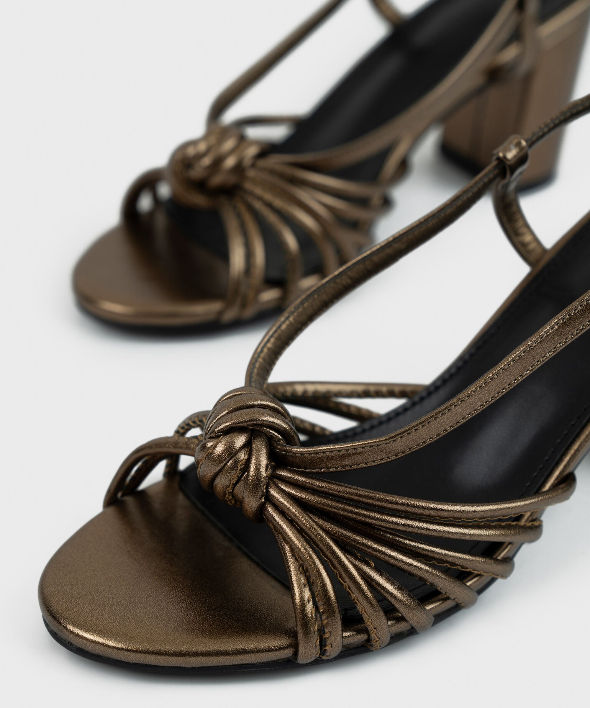 BRONZE BLOCK HEEL