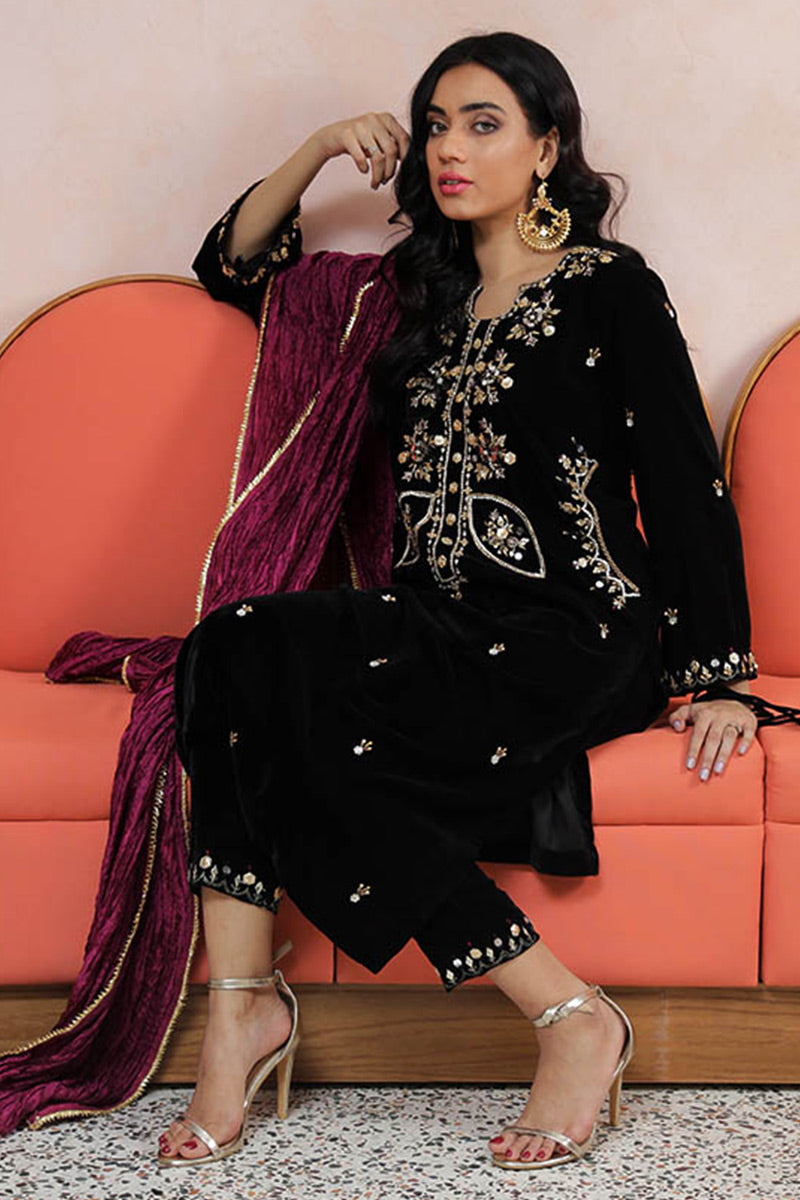 Dusky Black