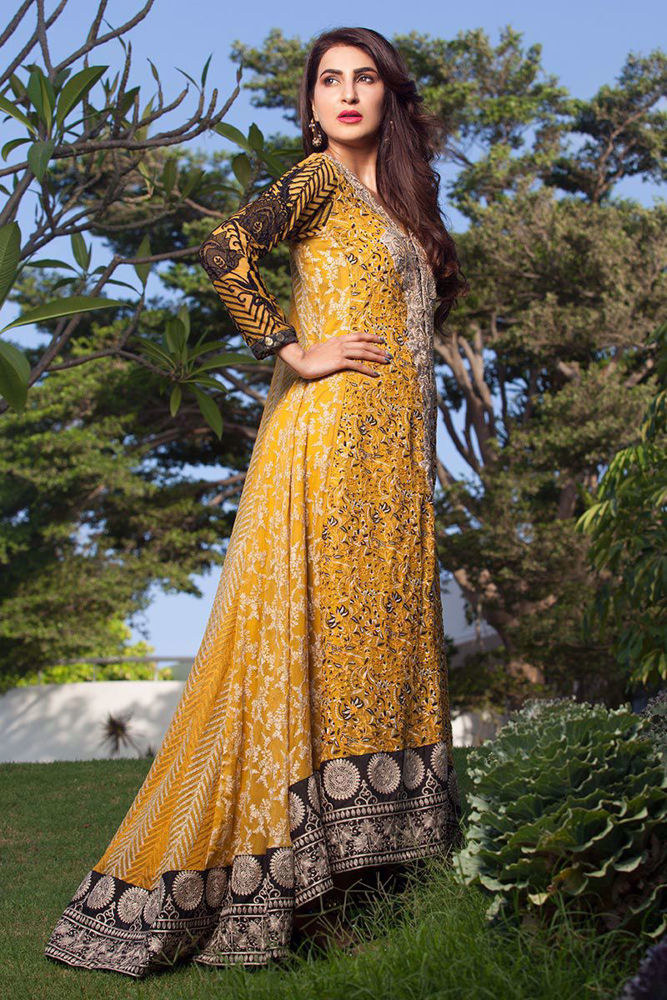 Embroidered panelled top - yellow