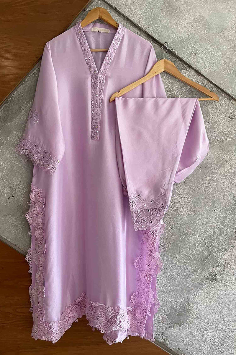 https://cdn.shopify.com/s/files/1/0799/2921/3243/files/0001352_floral-cutwork.jpg?v=1692427009