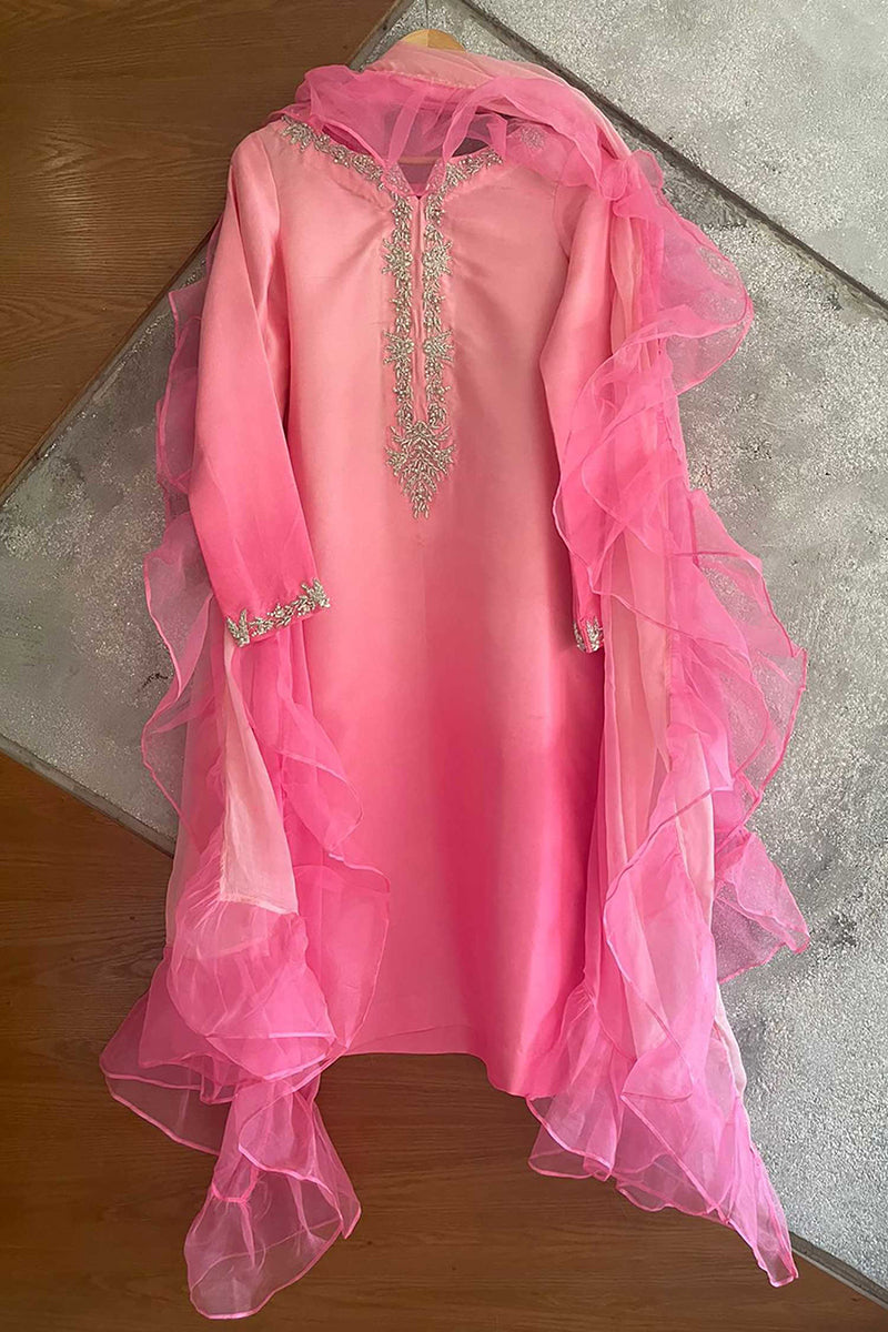 https://cdn.shopify.com/s/files/1/0799/2921/3243/files/0001466_festive-collection.jpg?v=1692427392