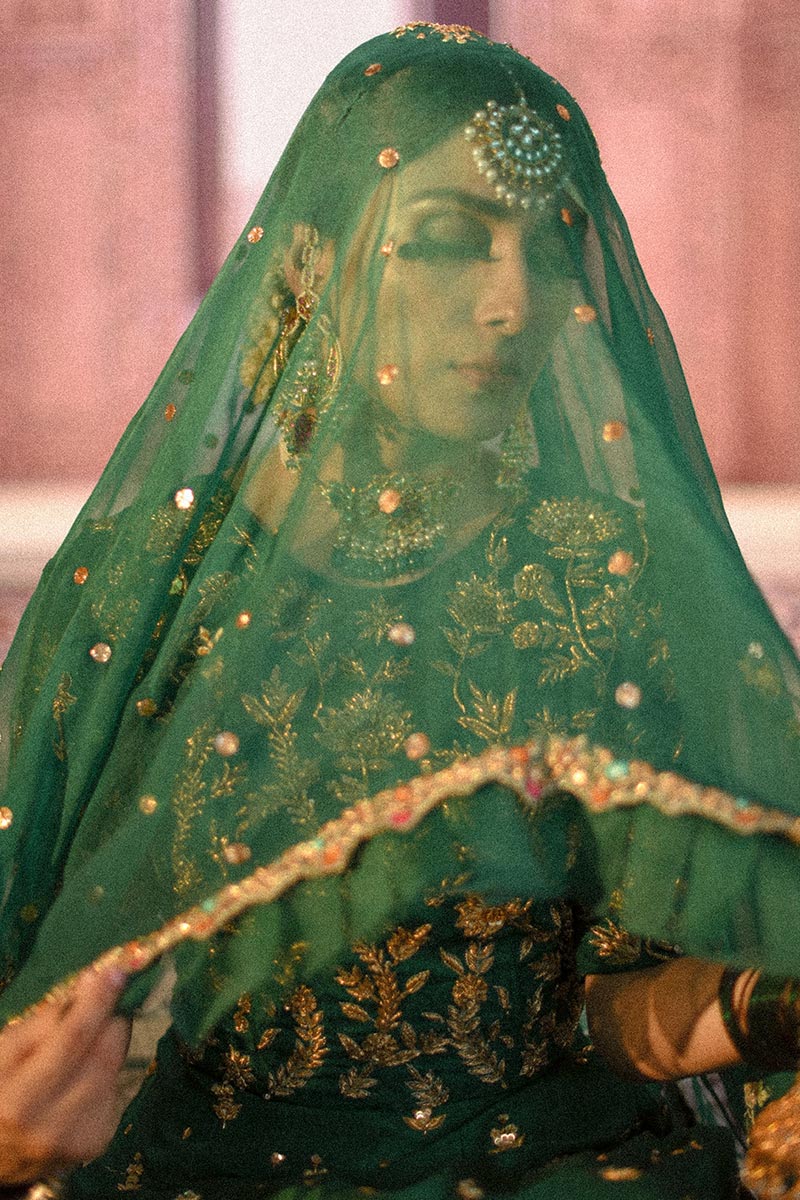 Emerald leaf