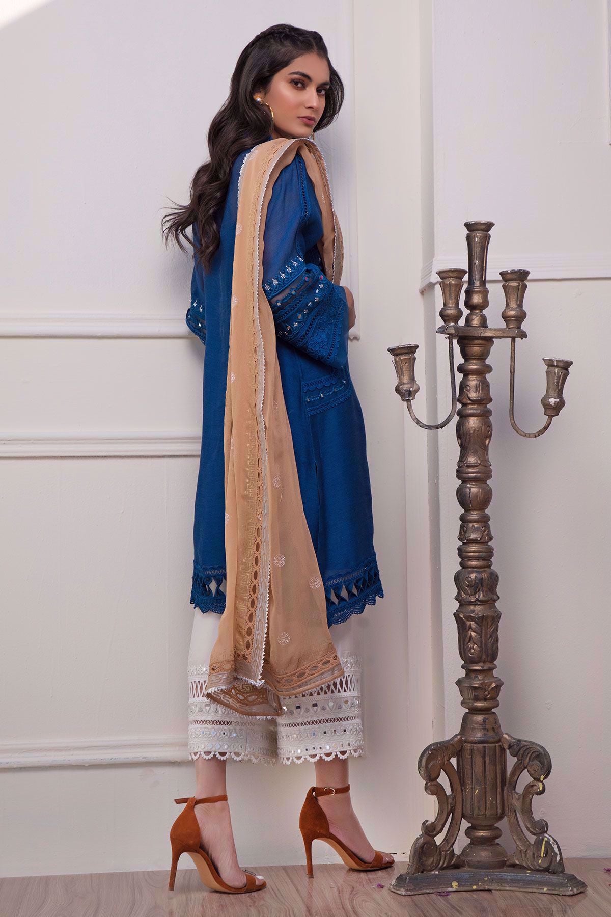 Rania classic blue