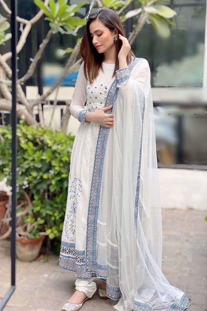 Ice waves Pishwas and Dupatta