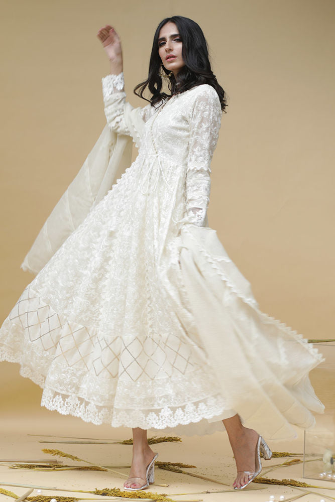 Kinar Angarkha and Dupatta With Pants