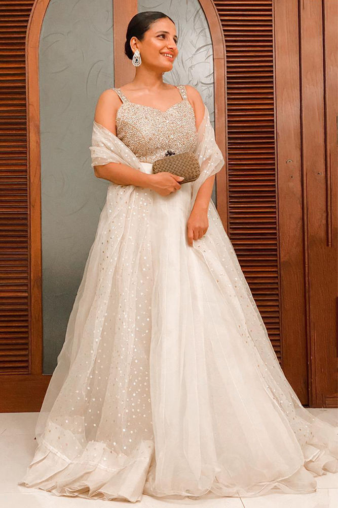 armeenah with Timeless Appeal | Ansab Jahangir