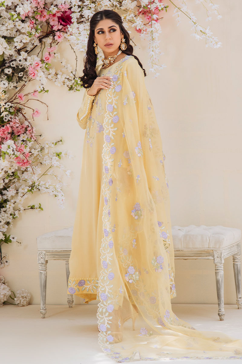Zoya