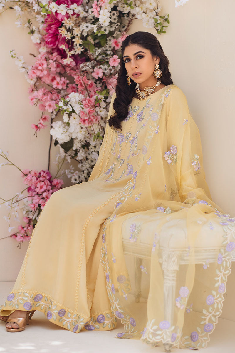 Zoya