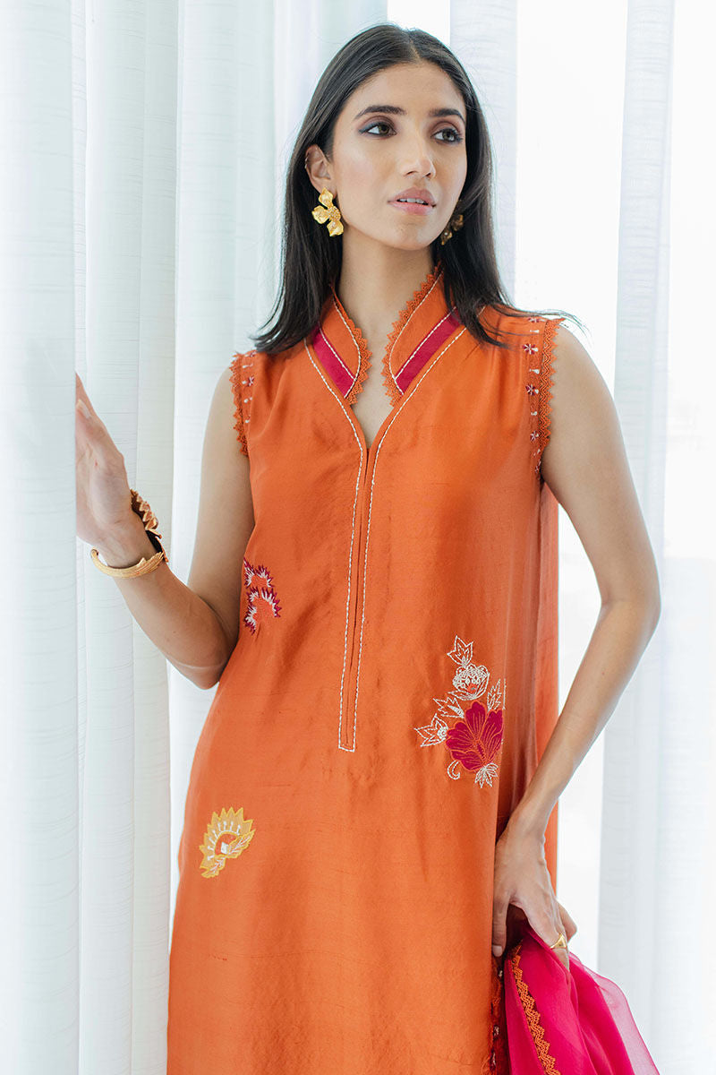 Lara - Shirt And Dupatta
