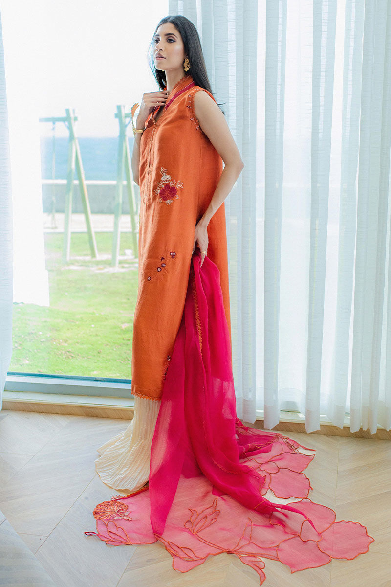 Lara - Shirt And Dupatta