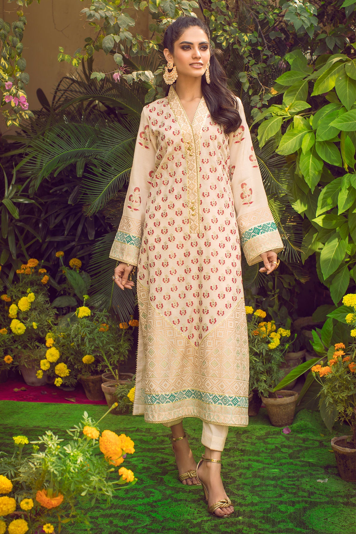Maahi
