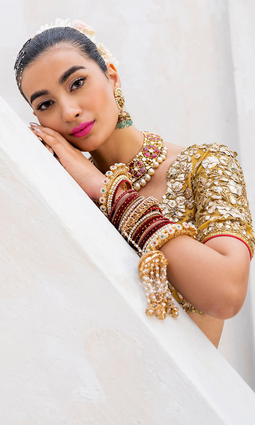 Nomi Ansari – NAB-22-110 Style