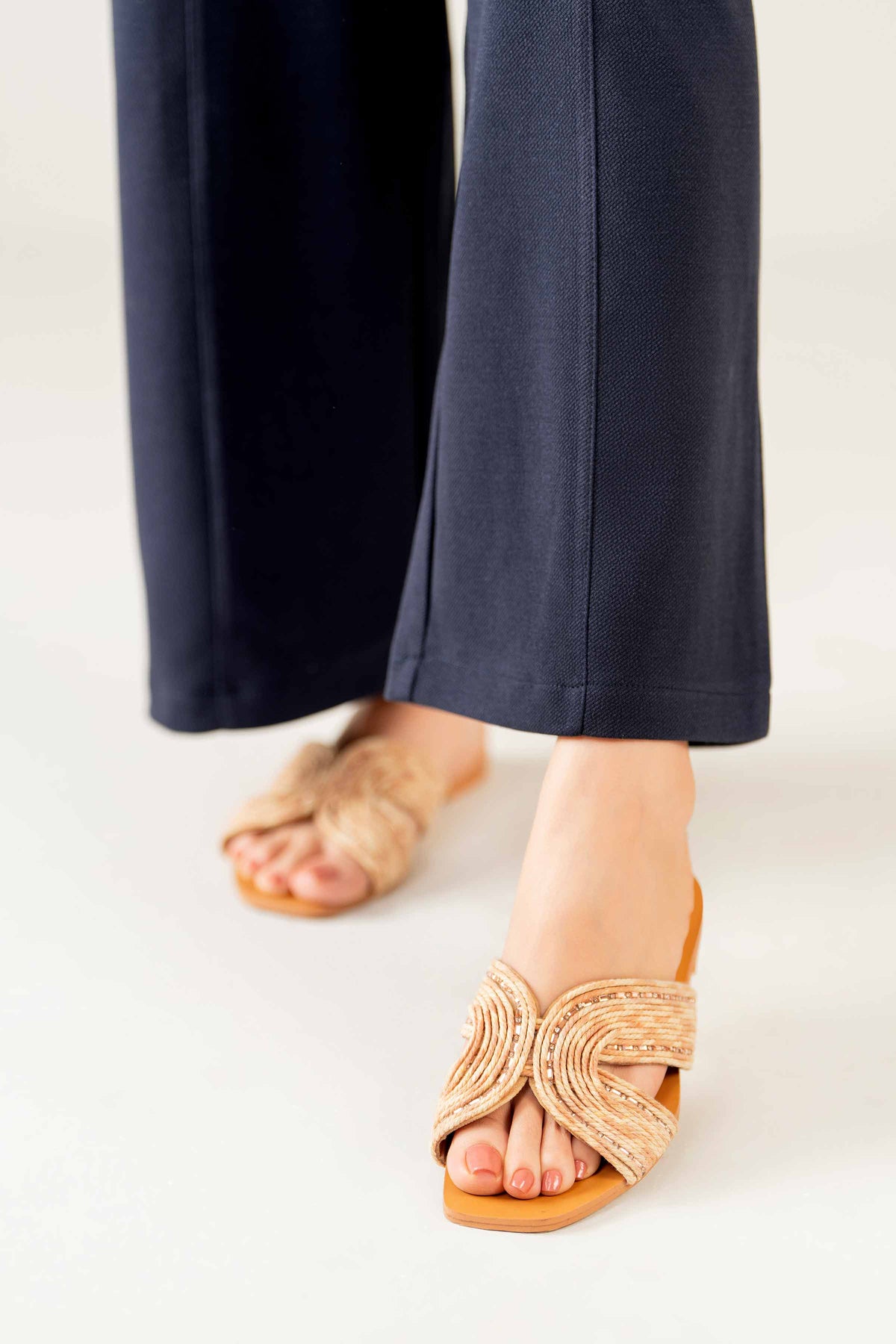Yellow Chappal-440702902