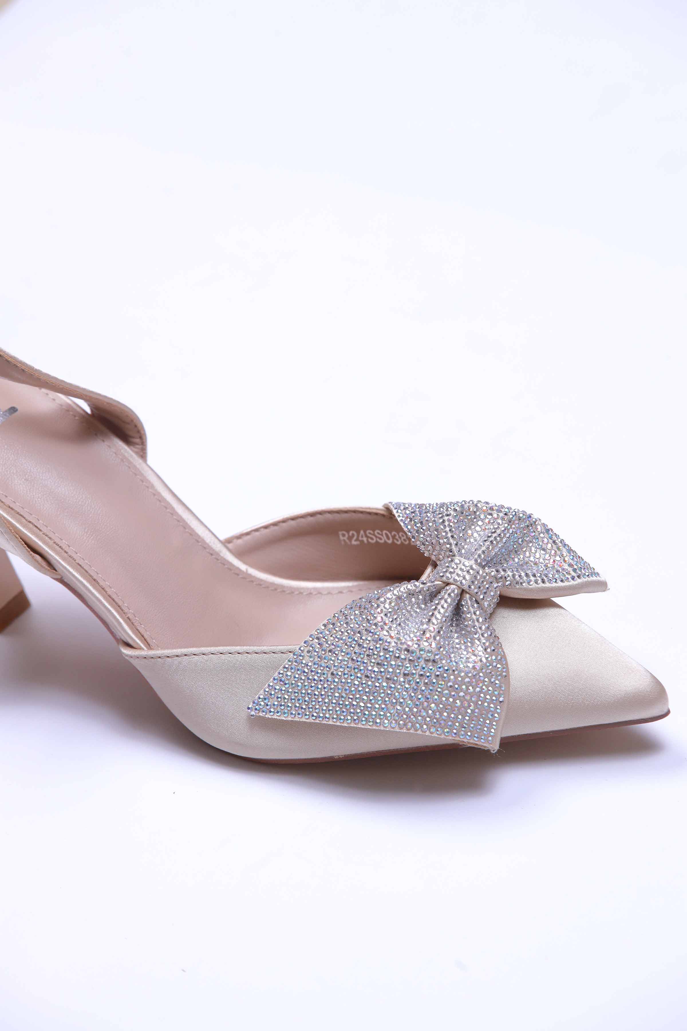 Champagne Heel-440742916