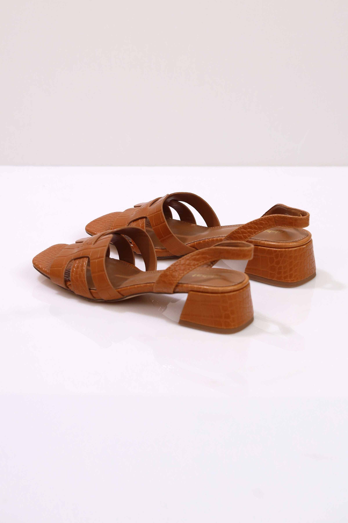 Nishat Linen