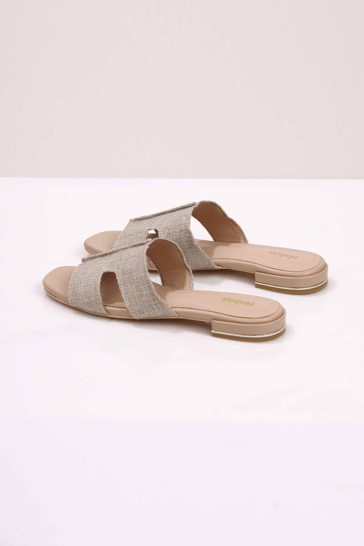 Pink Chappal-443072905