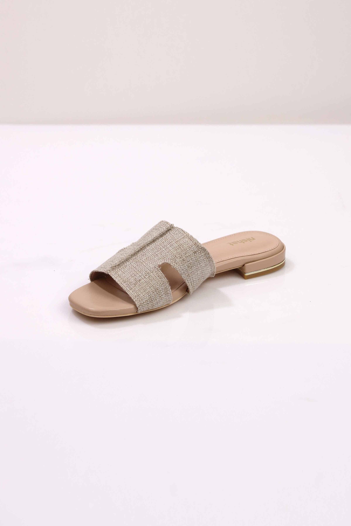 Pink Chappal-443072905