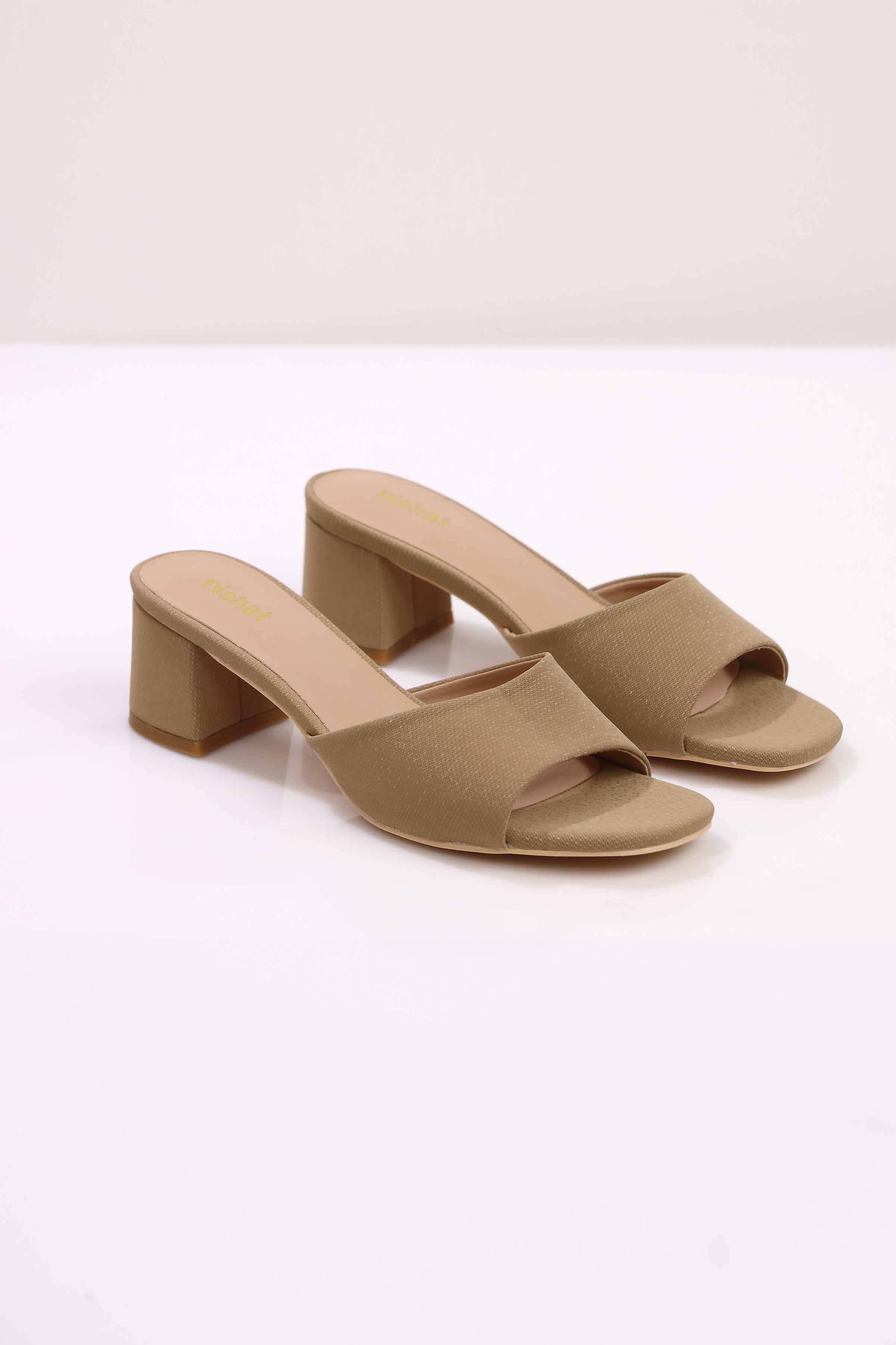 Beige Wedge-443162918