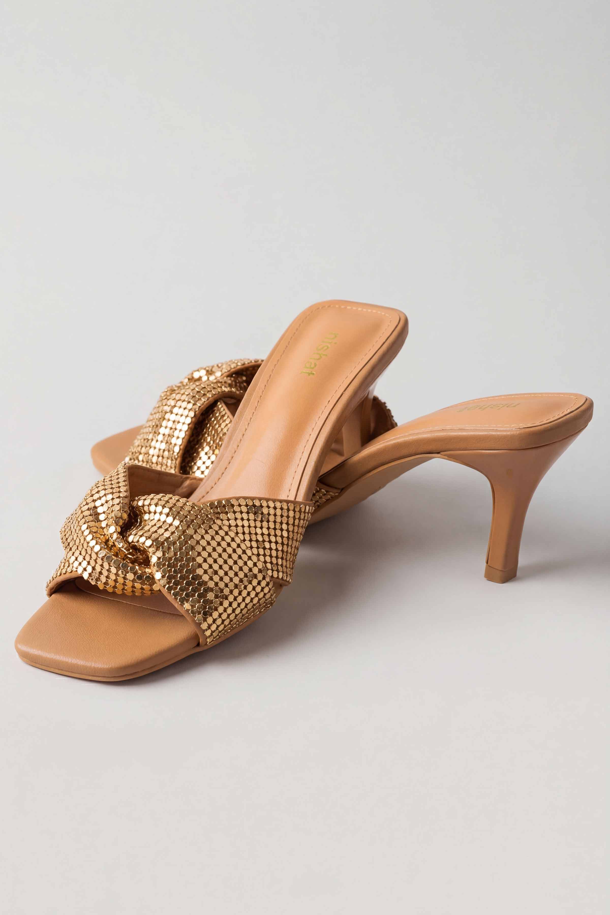 Camel Heels-445172929