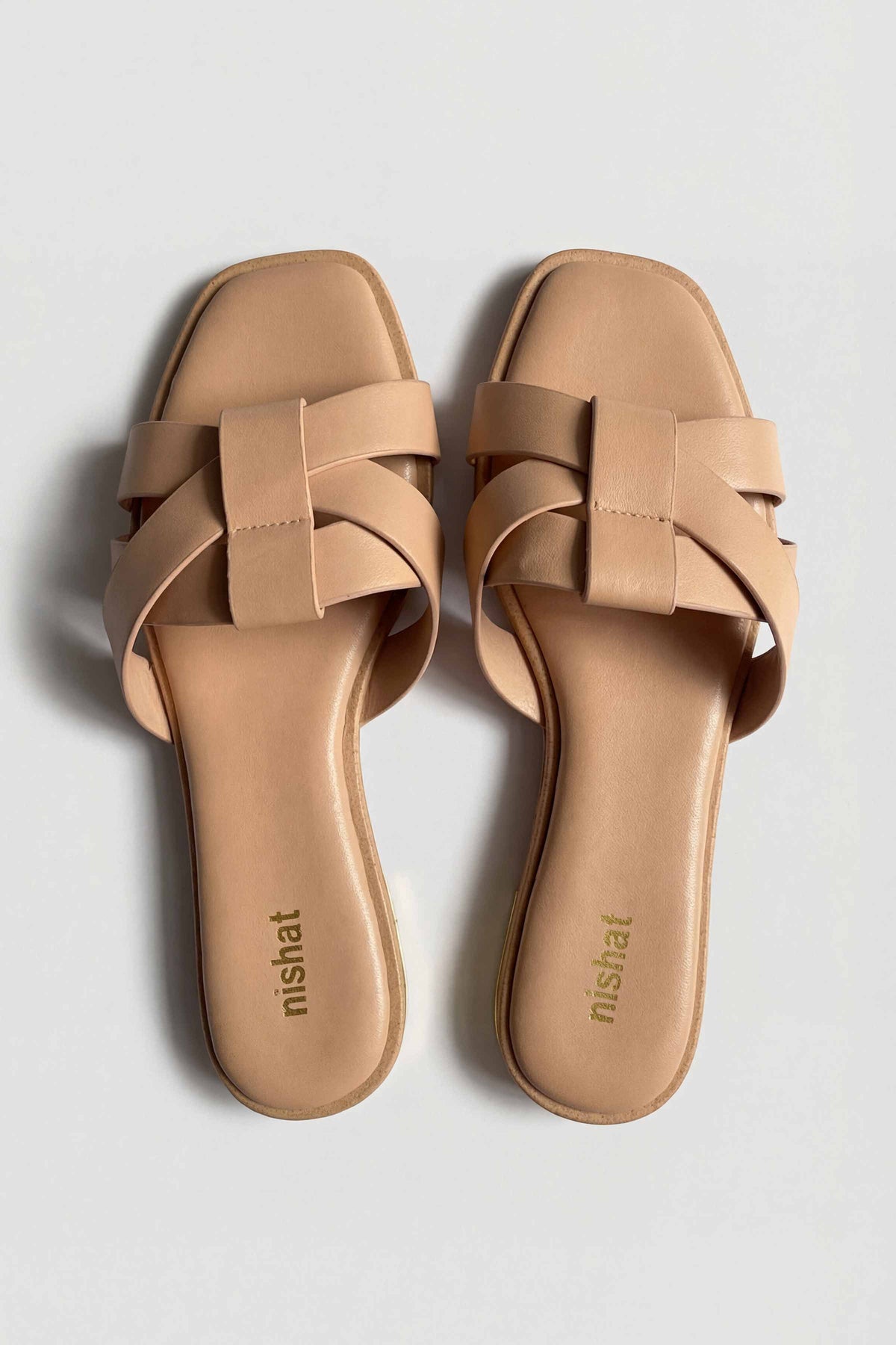 Beige Chappal-445202918