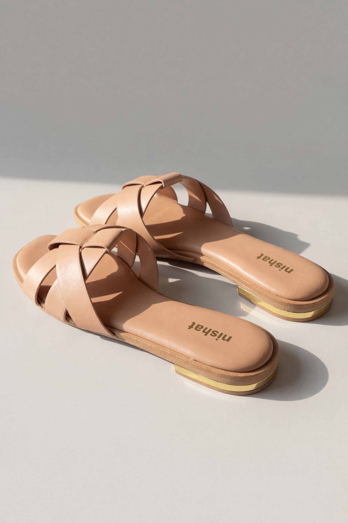 Beige Chappal-445202918