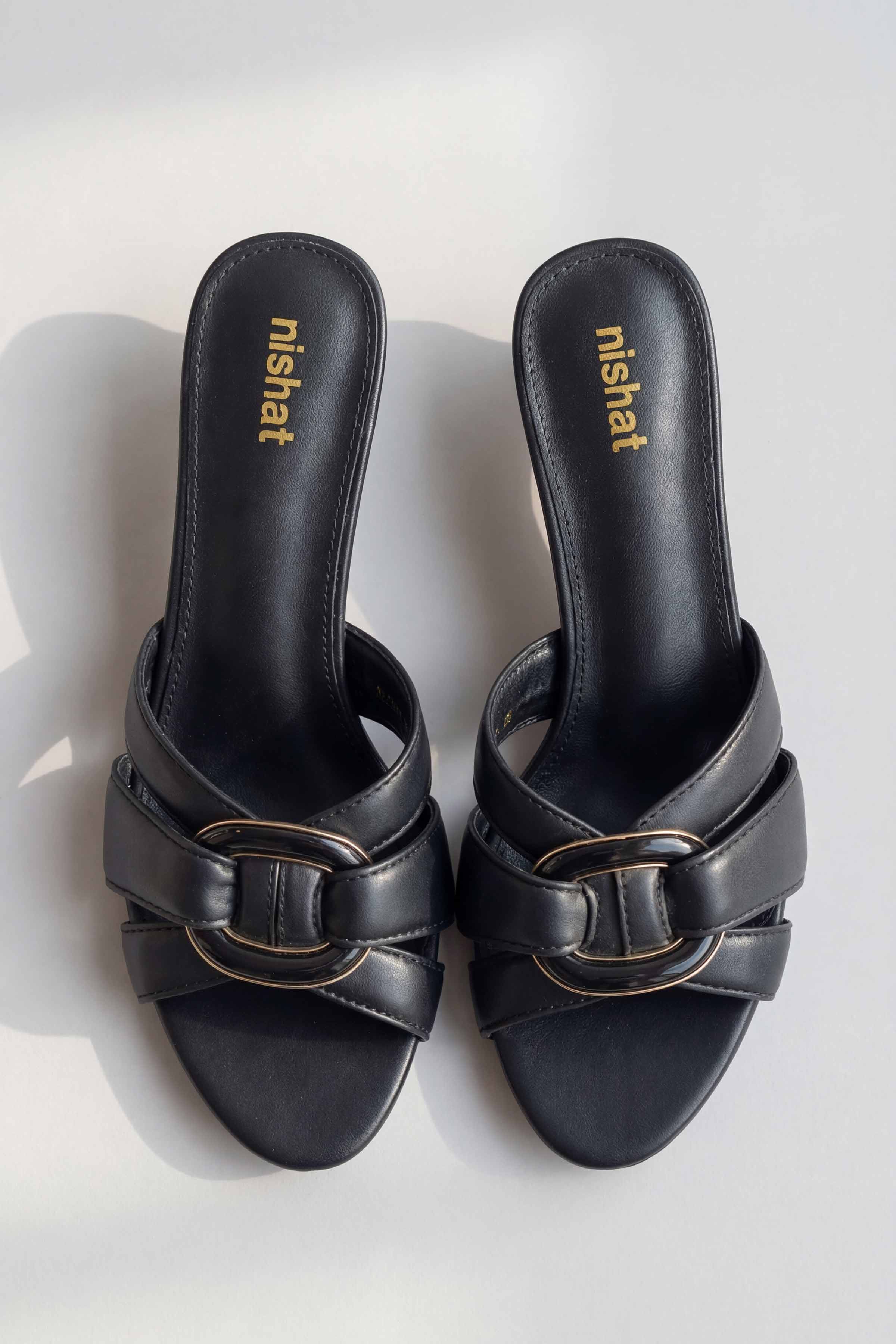 Black Heels-445332903