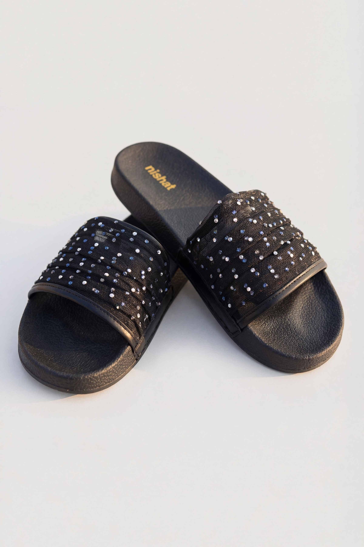 Black Chappal-445412903