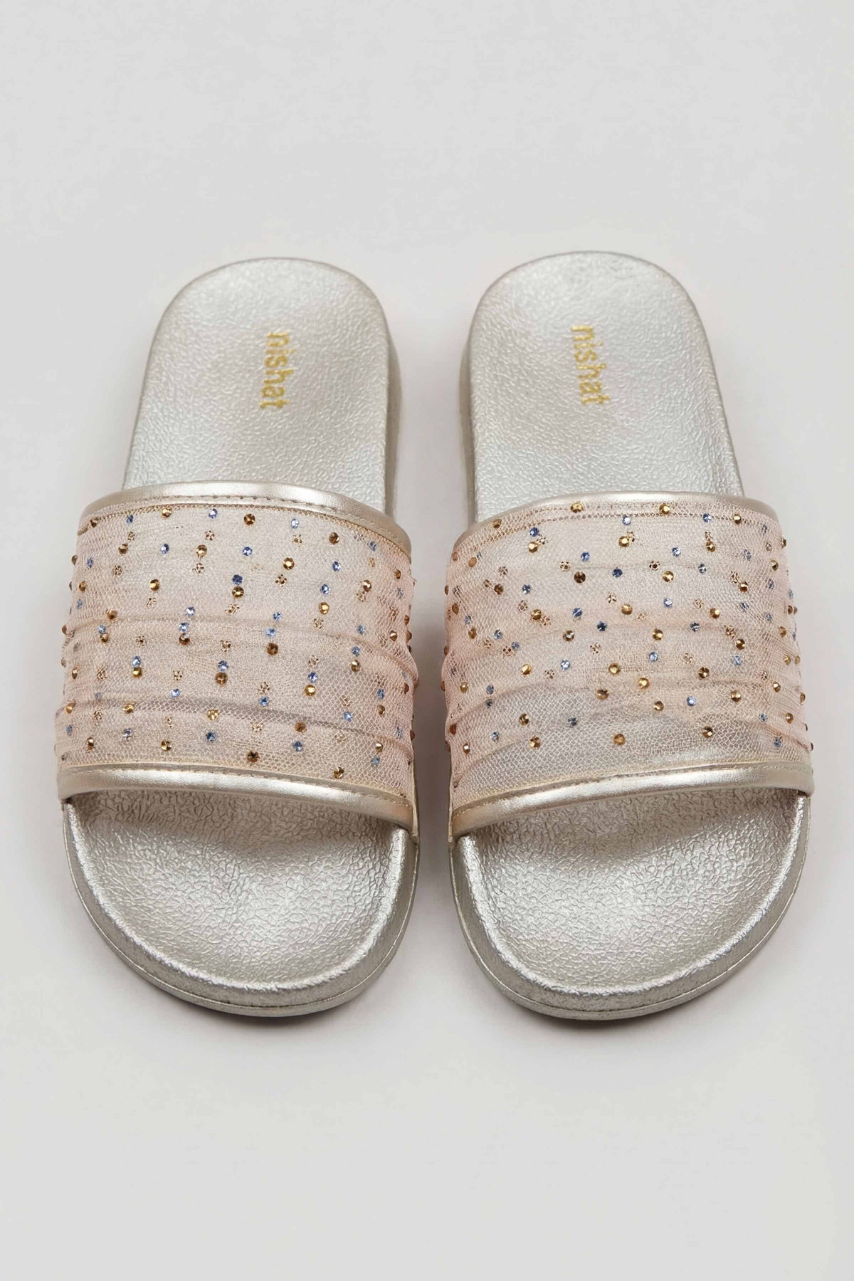 Gold Chappal-445412919