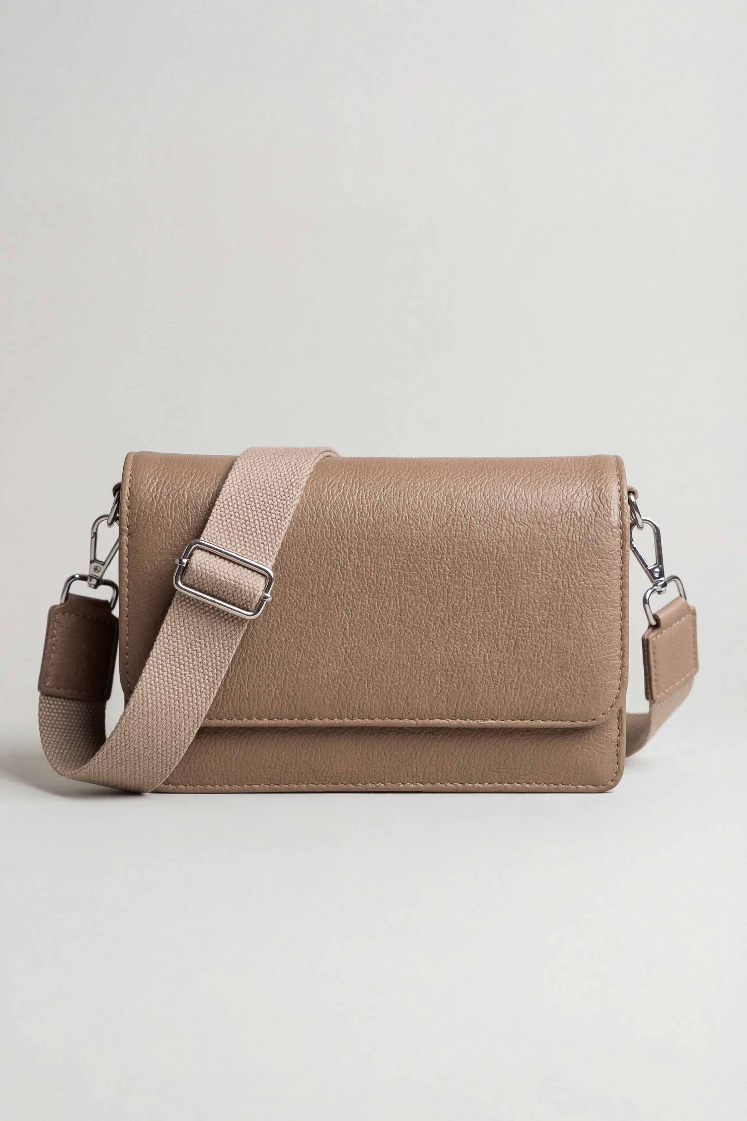 https://cdn.shopify.com/s/files/1/0534/2065/4791/files/000445582118-_7.jpg?v=1768747412
