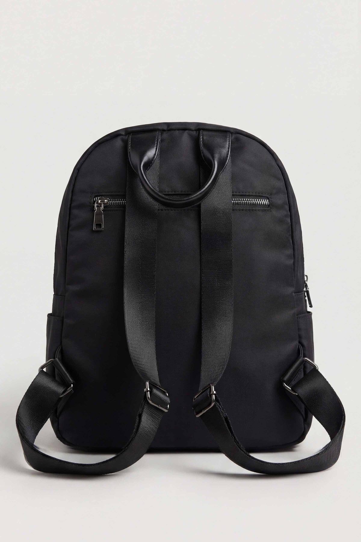 Black Back Pack-446252103