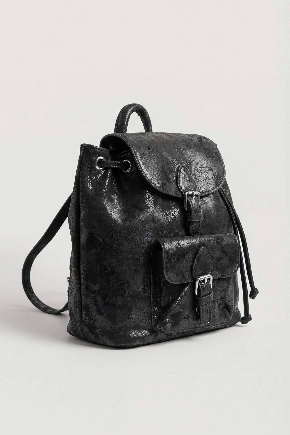 Black Back Pack-446292103