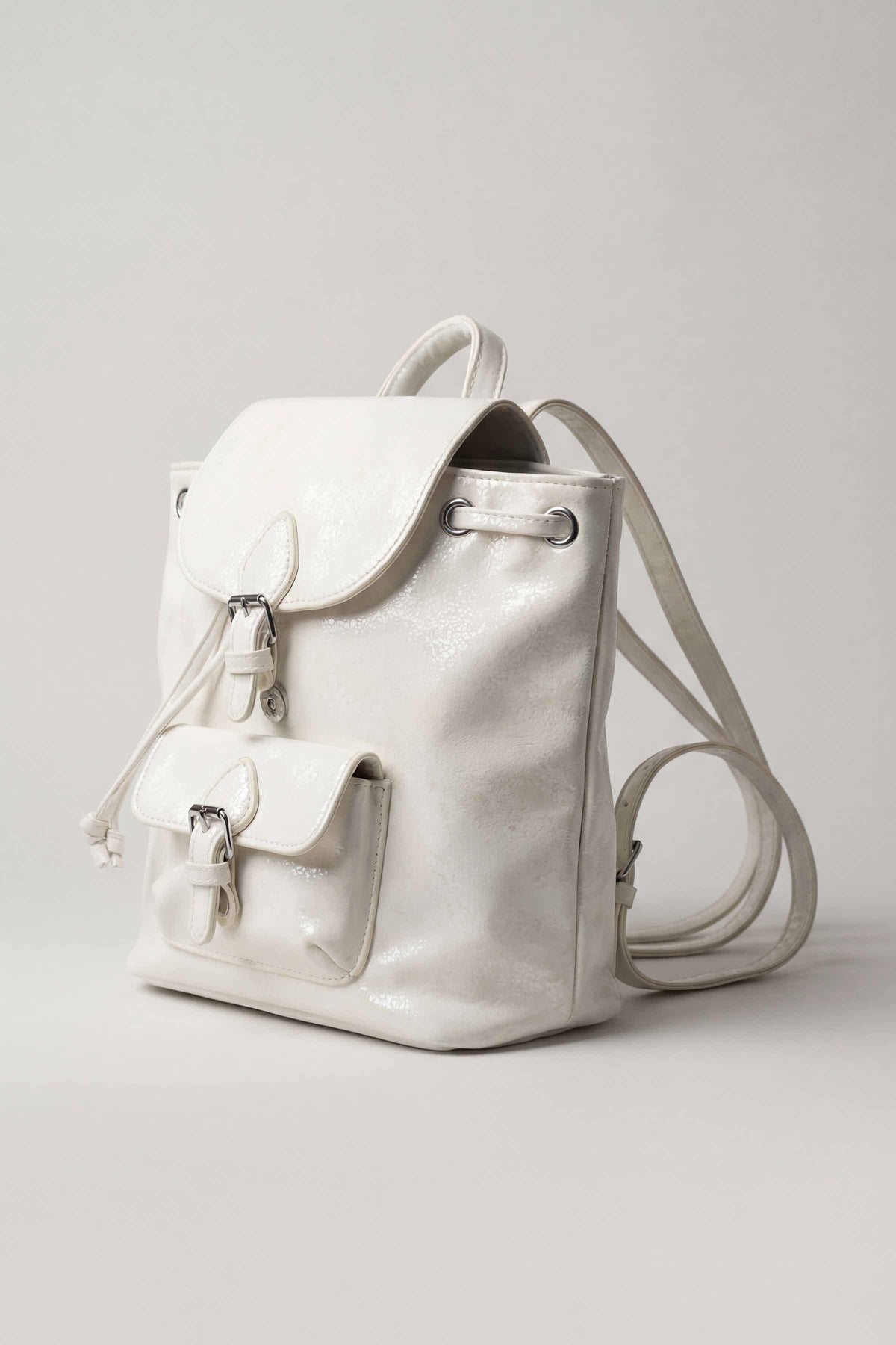 White Back Pack-446292120