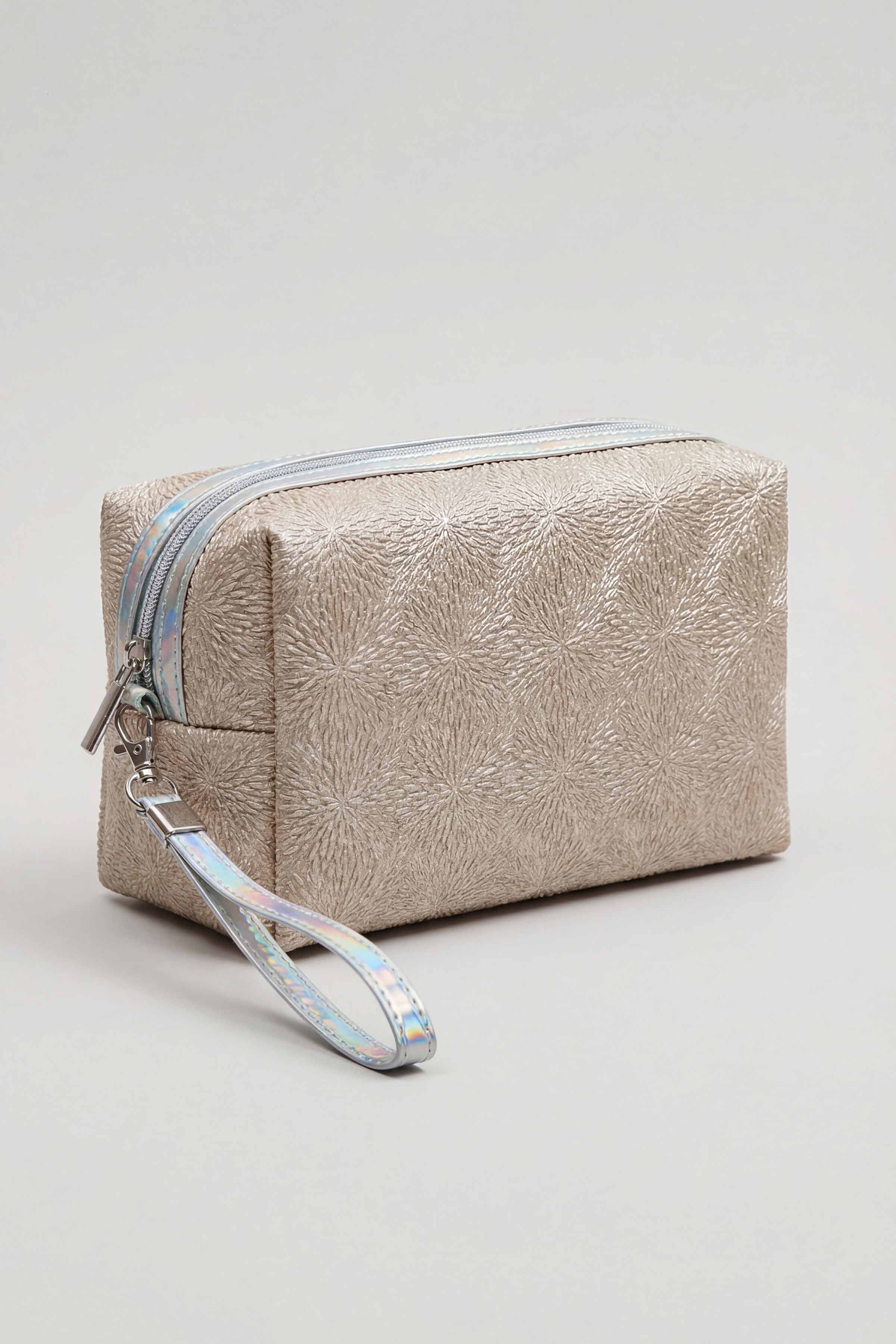 Pink Vanity Bag-446562105