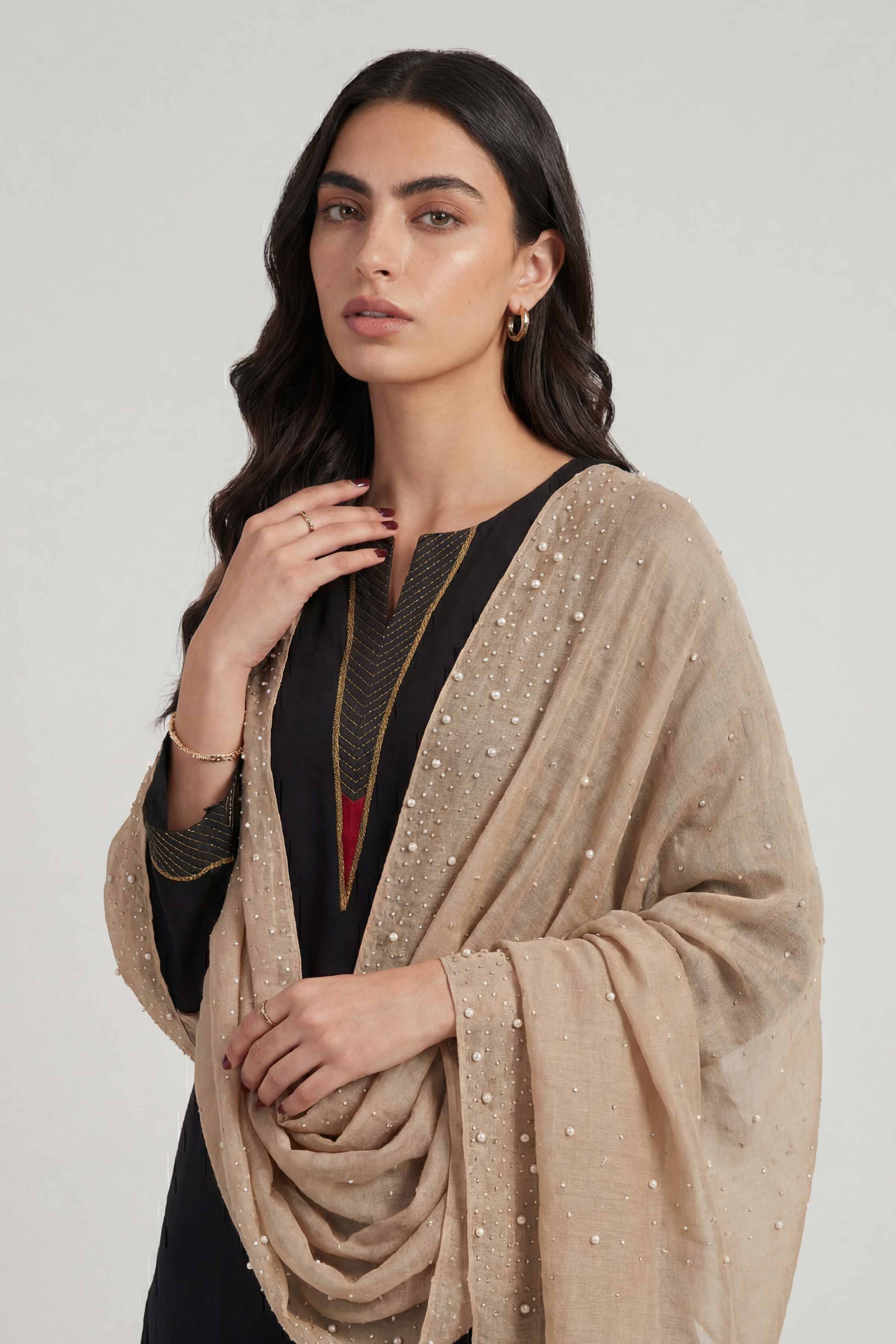 https://cdn.shopify.com/s/files/1/0534/2065/4791/files/000447932129-_6.jpg?v=1772697609