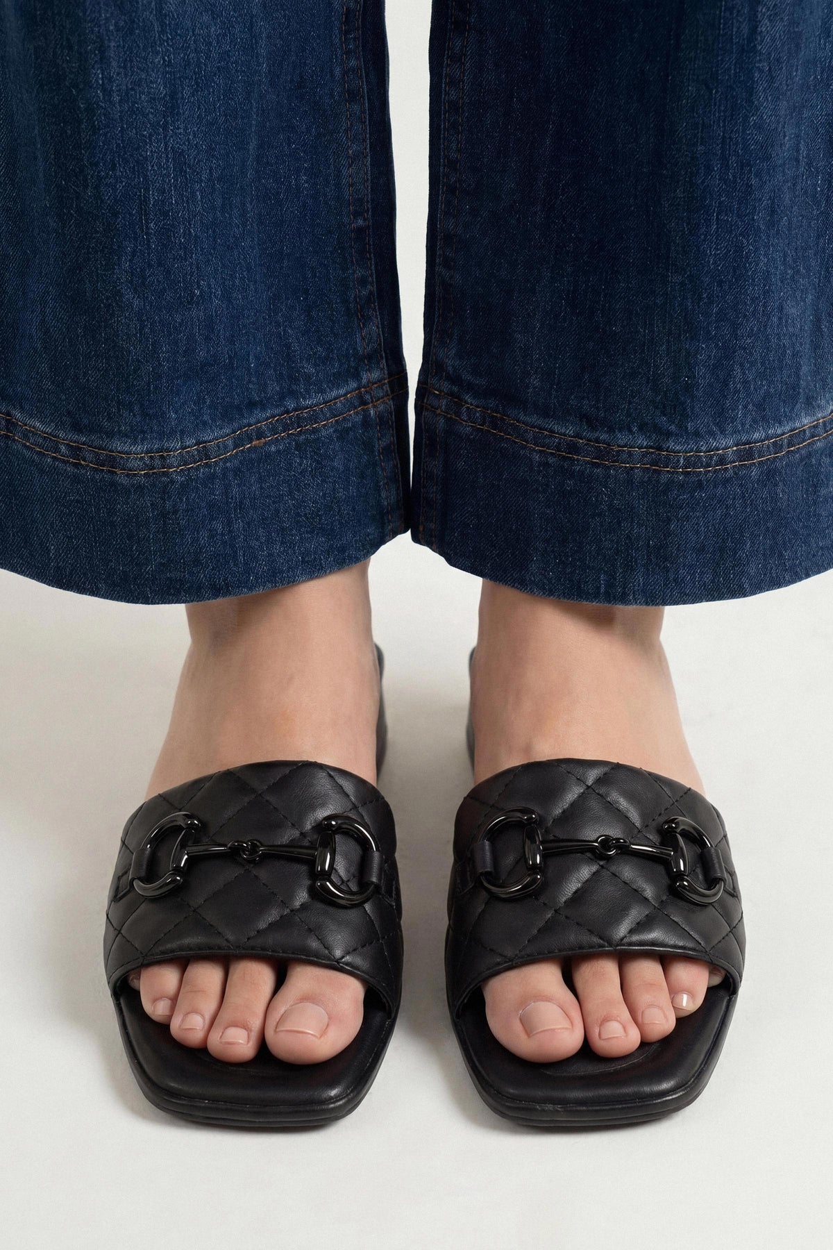 Black Chappal-449482903