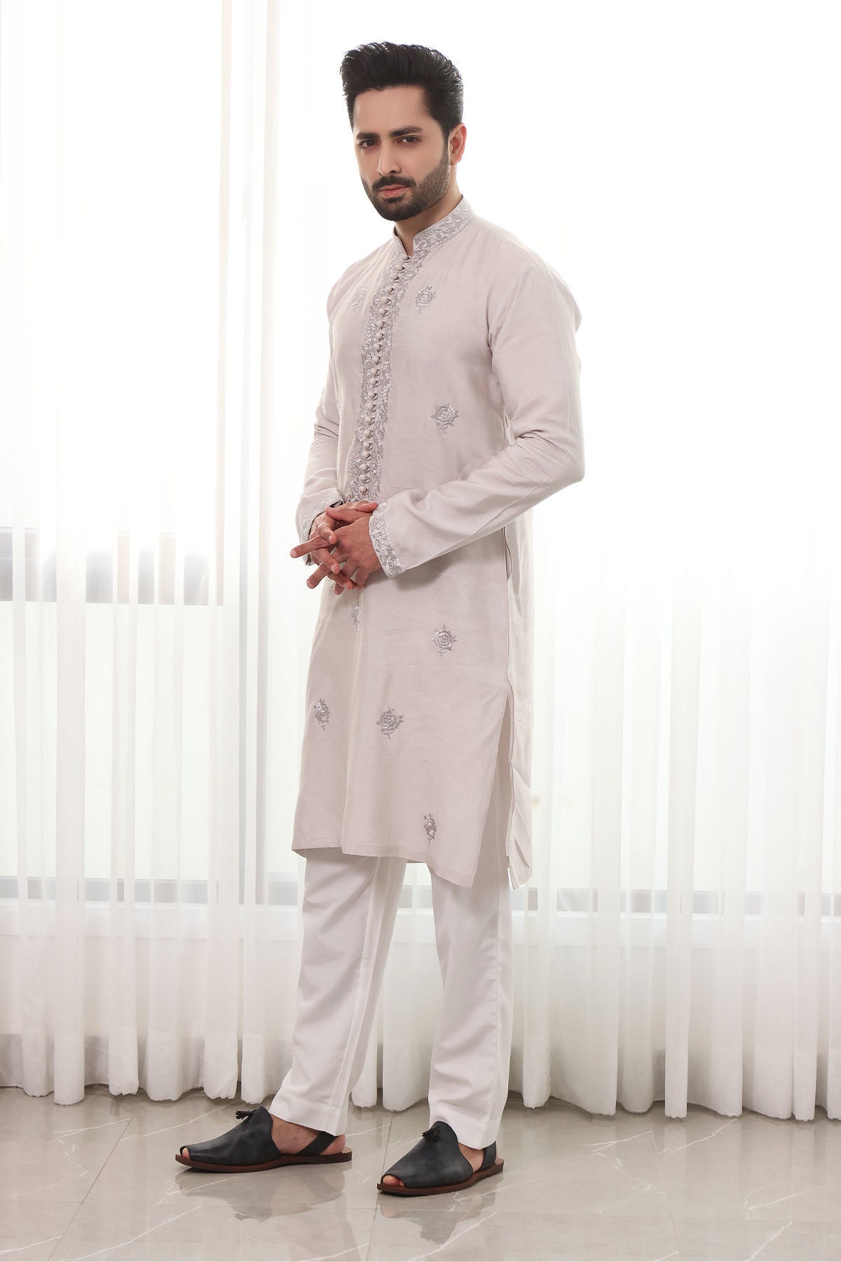 AALI - GREY
