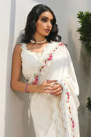 Mina Sari