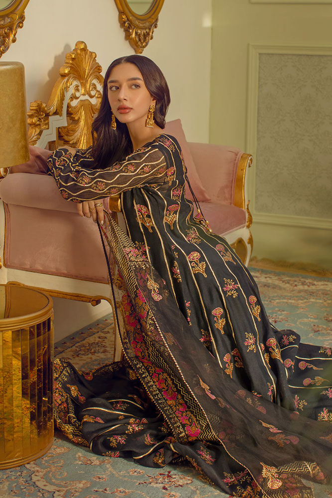 Amaya Kalidaar and Dupatta With Pants