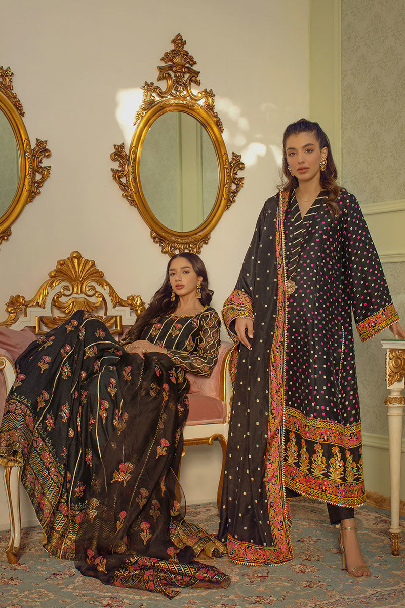 Amaya Kalidaar and Dupatta With Pants