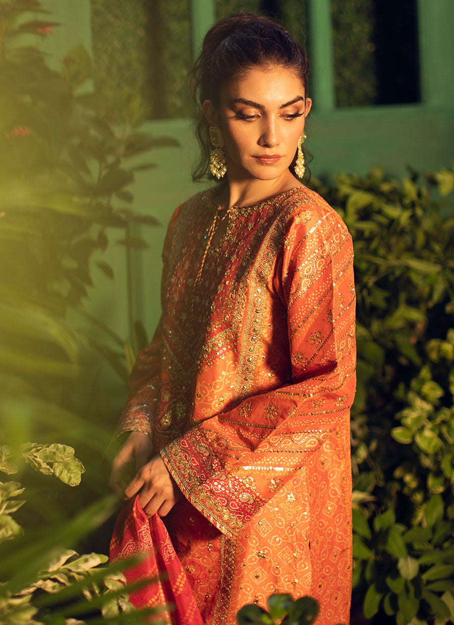 Sima Orange And Red Chunri Kurta With Chunri Dupatta