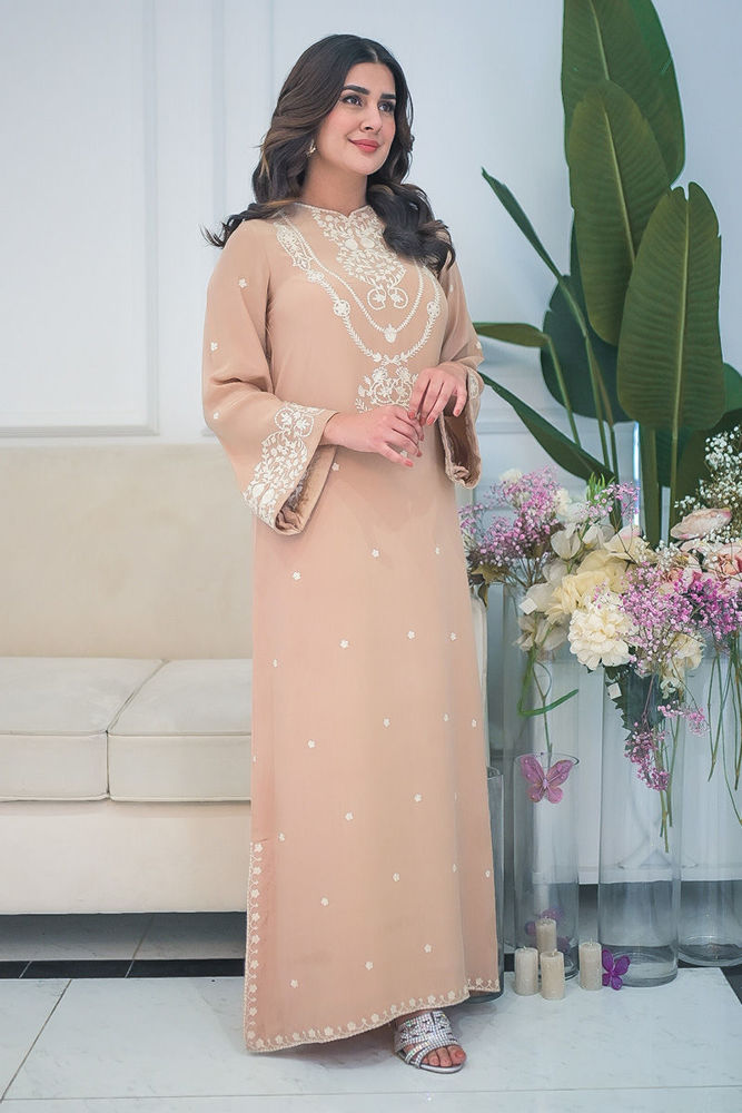 Taupe Magic - Kubra Khan