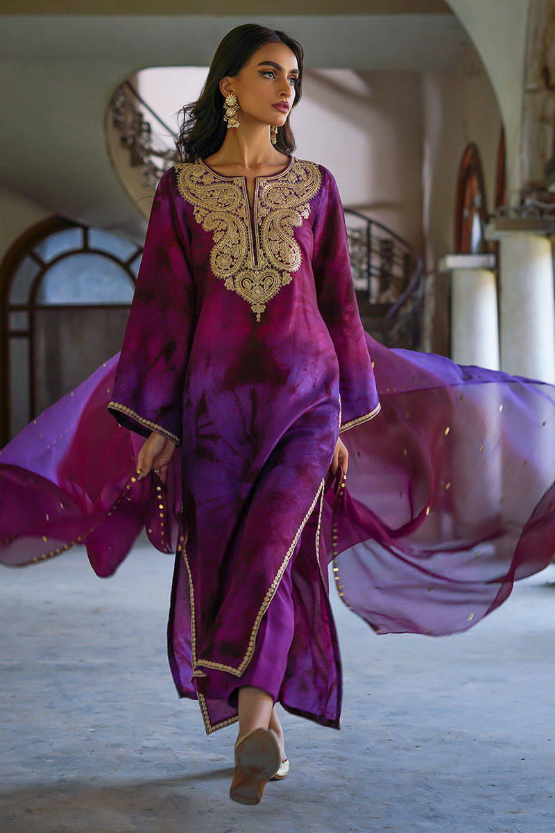 Gold Forest Burgandy with Pants