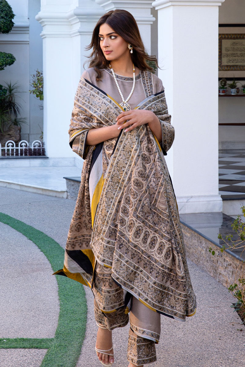 Inaya Shawl