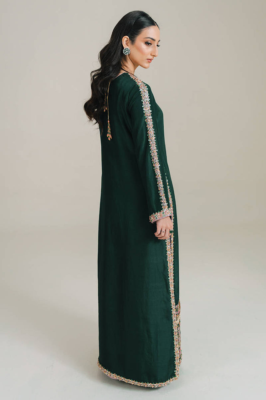 Lila In Silk (Green)