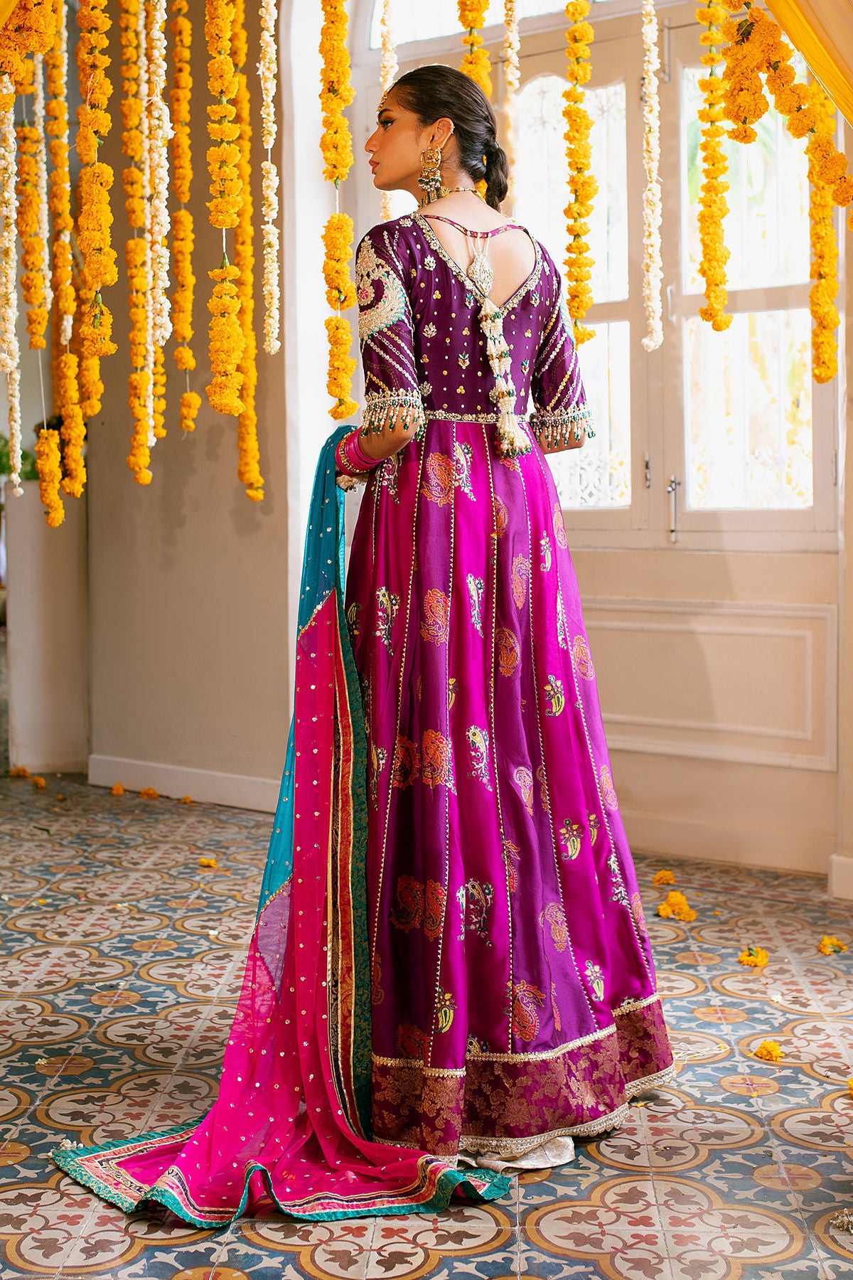 Shehzana Kalidar