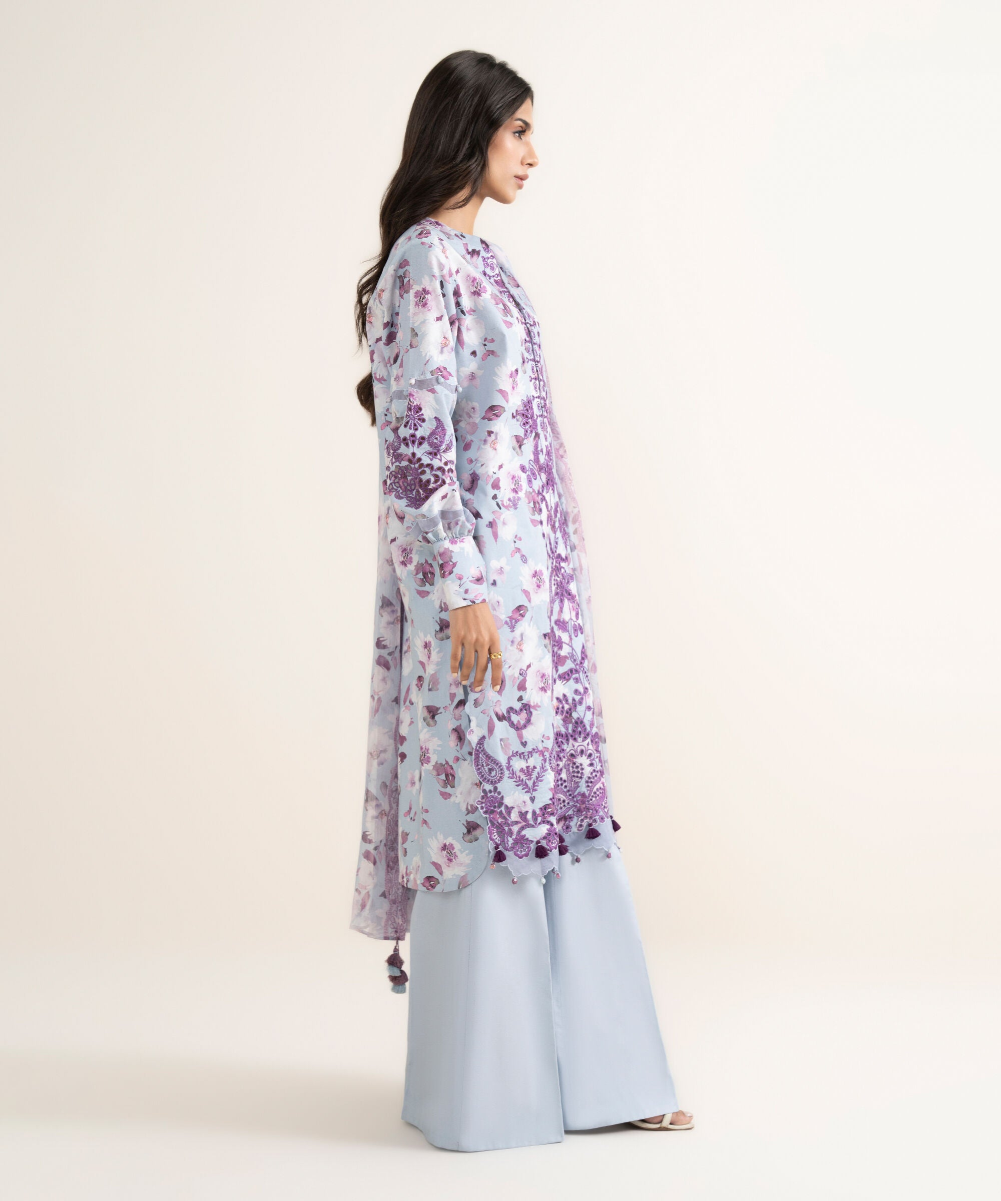 3 Piece - Embroidered Lawn Suit